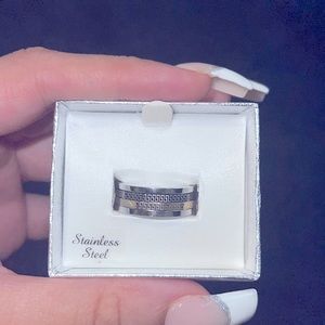 Men’s ring size 11